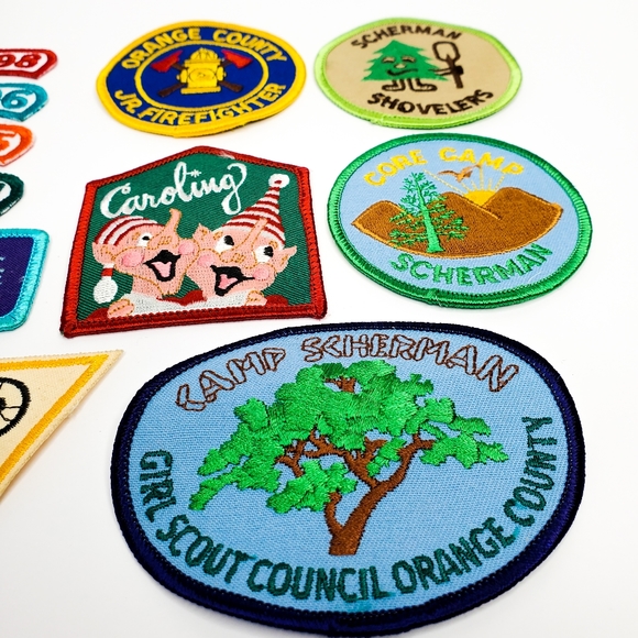 Vintage 90s Brownie Girl Scout Camp Scherman Try-Its Lim Ed Retired Patch Badge - Picture 9 of 15